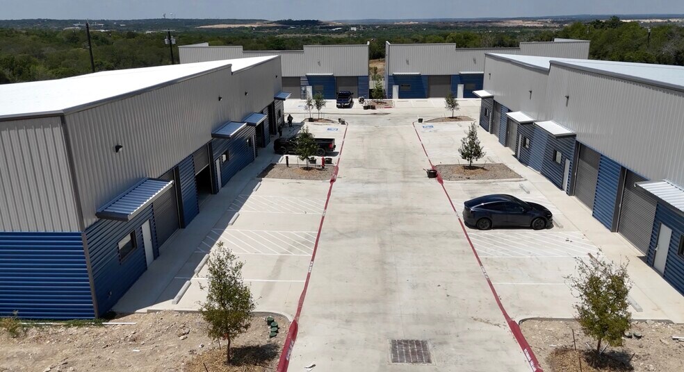 Primary Photo Of 18735 Interstate 35 N, Schertz Flex For Lease