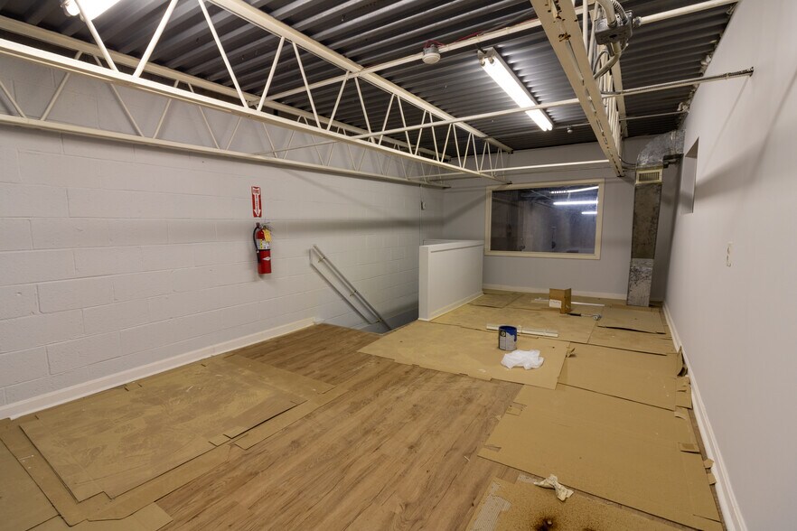 More Photos Of 290 Andrews Rd, Trevose Flex For Lease