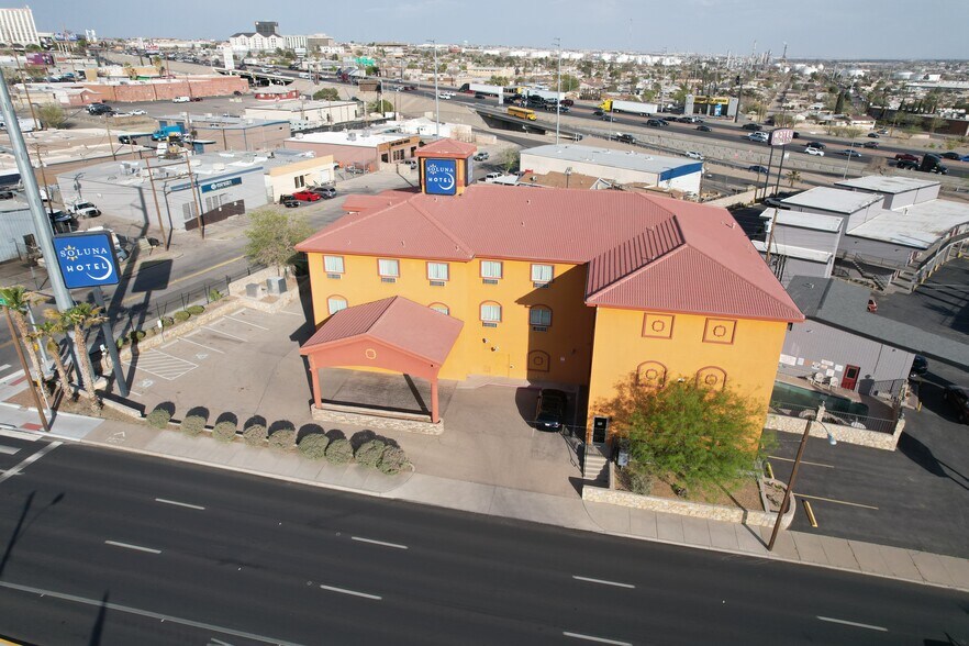 More Photos Of 5636 Paisano dr, El Paso Hotel For Sale