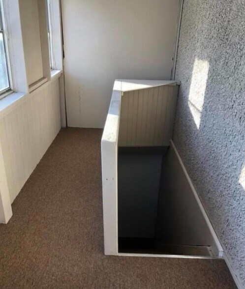 More Photos Of 1524 Van Vranken Ave, Schenectady Bar For Sale