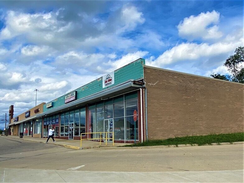 More Photos Of 3950-3964 Linden Ave, Dayton Storefront For Lease