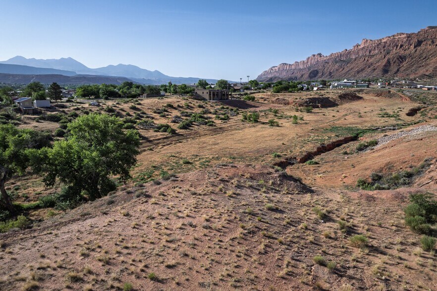 More Photos Of 1880 Skyline Dr, Moab Land For Sale