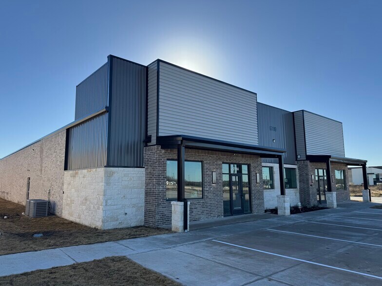 More Photos Of 6723 W Interstate 30, Royse City Unknown For Lease