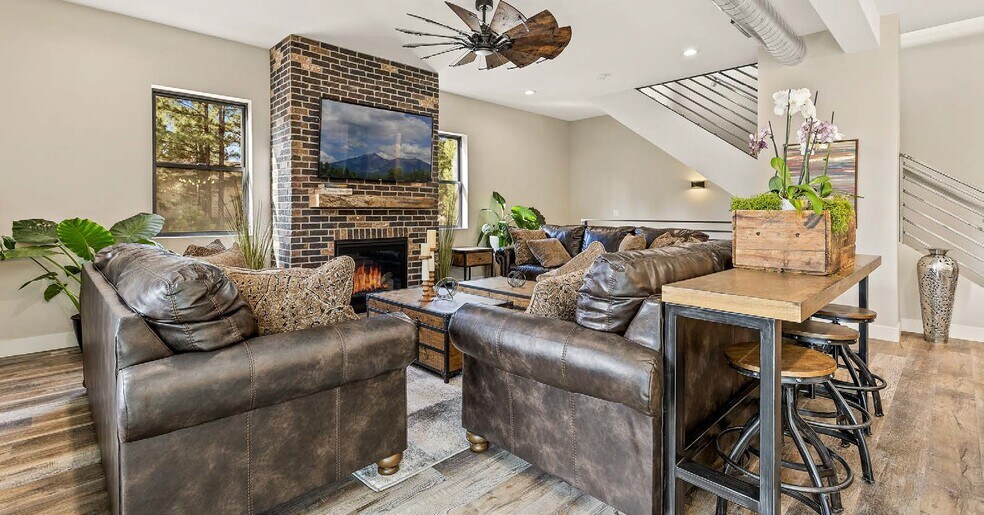 More Photos Of 3295 S Gila Dr, Flagstaff Specialty For Sale