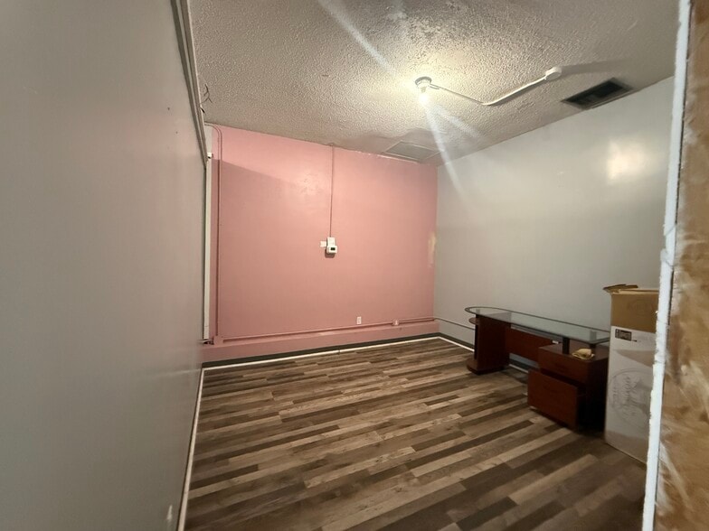 More Photos Of 770-790 E La Habra Blvd, La Habra Storefront For Lease