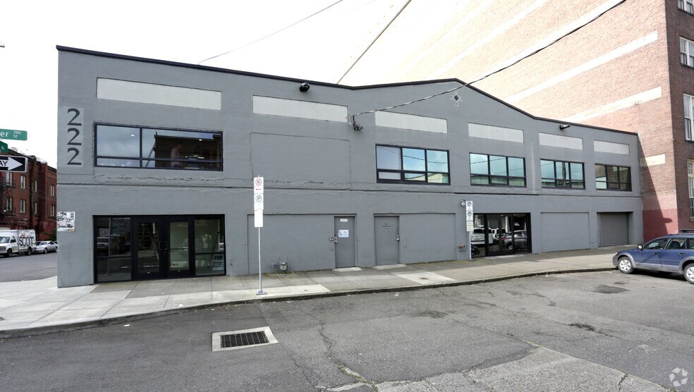 More Photos Of 222-238 SE Alder St, Portland Warehouse For Lease