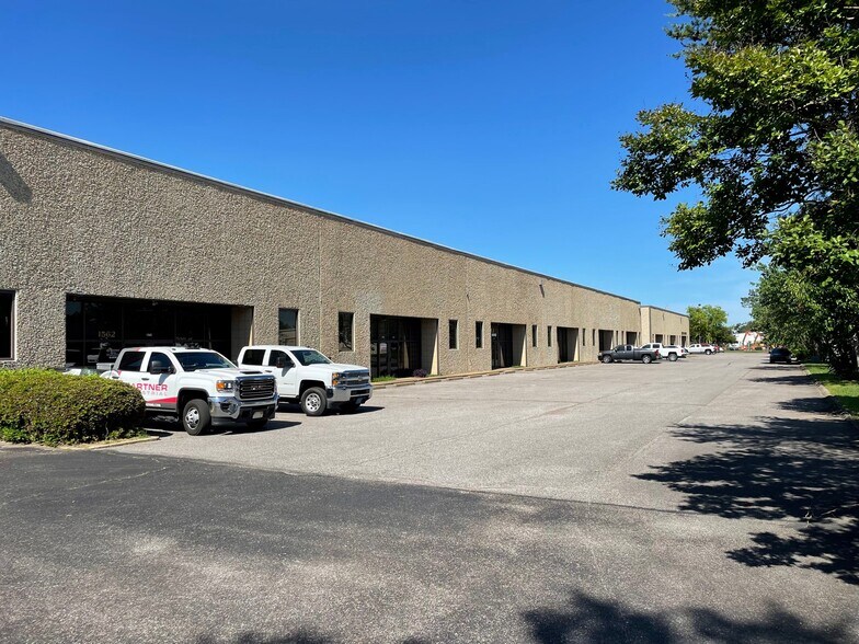 Primary Photo Of 1562-1584 Two Pl, Memphis Warehouse For Lease