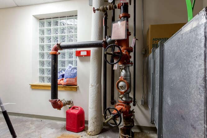 More Photos Of 2365 Windy Hill Rd, Marietta General Retail For Sale