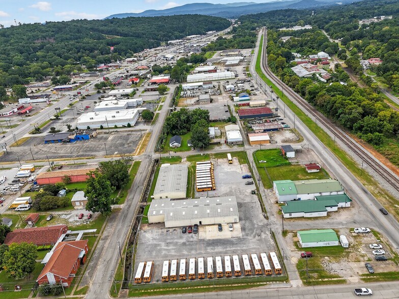 More Photos Of 512 S Wilmer Ave, Anniston Warehouse For Sale