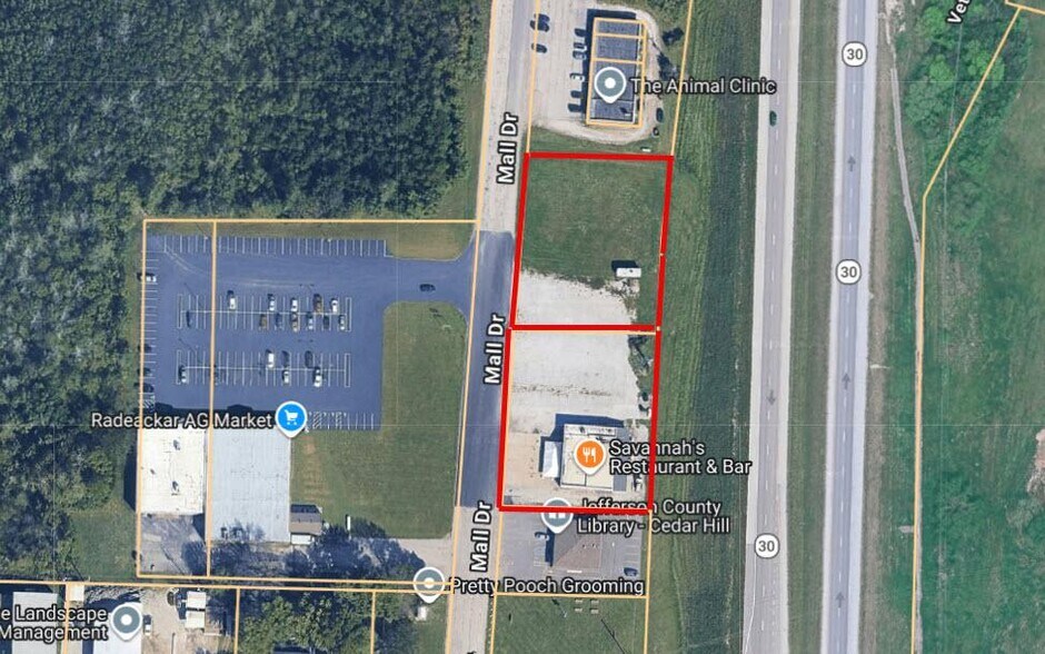 Primary Photo Of 6770 Mall Dr, Cedar Hill Restaurant For Sale
