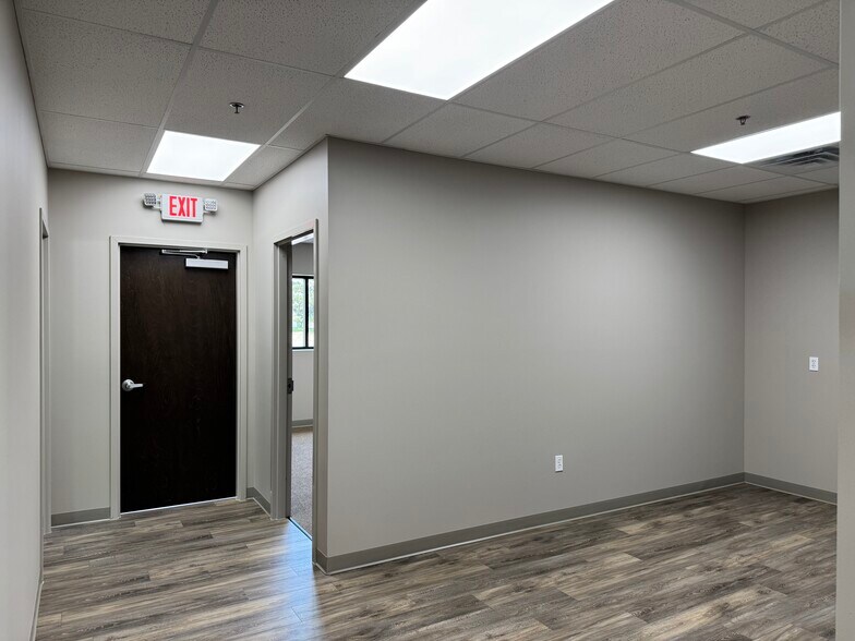 More Photos Of 2604 Jeanwood Drive, Elkhart Distribution For Lease