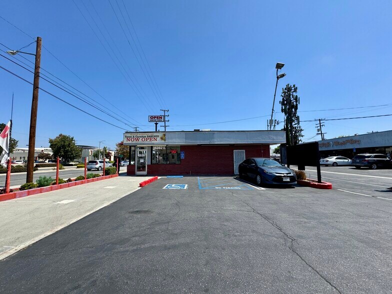 More Photos Of 14362 Telegraph Rd, Whittier Fast Food For Lease