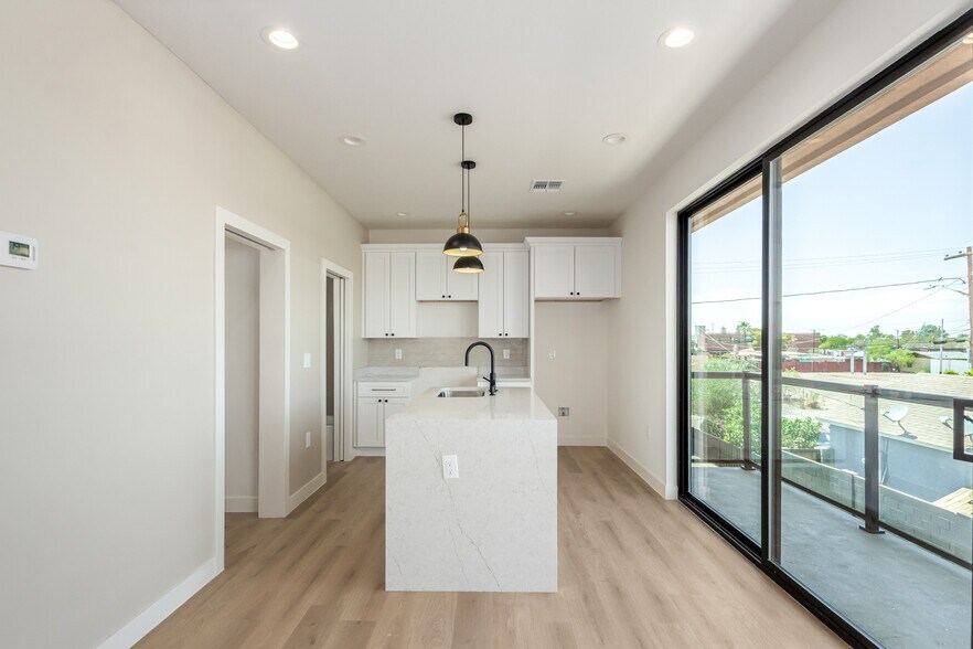 More Photos Of 411 32nd Pl, Phoenix Apartments For Sale