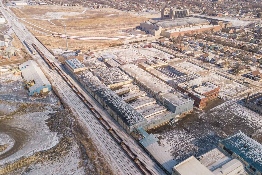 More Photos Of 3100 W Concordia Ave, Milwaukee Manufacturing For Sale