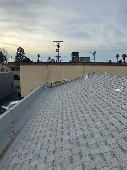 More Photos Of 257-259 S Rosemead Blvd, Pasadena Storefront Retail Residential For Sale