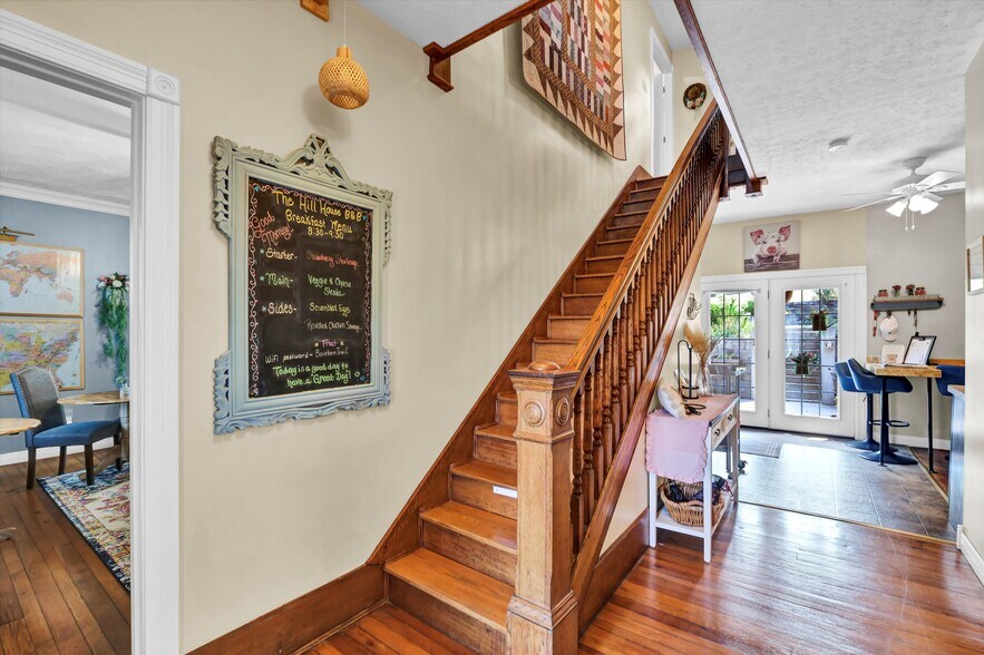 More Photos Of 110 Holy Cross Rd, Loretto Hospitality For Sale