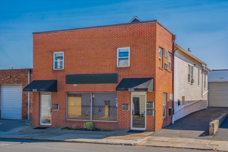 More Photos Of 616 E Elizabeth Ave, Linden Office For Sale