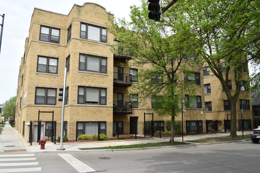 More Photos Of 3348-3354 W Wilson Ave, Chicago Apartments For Sale