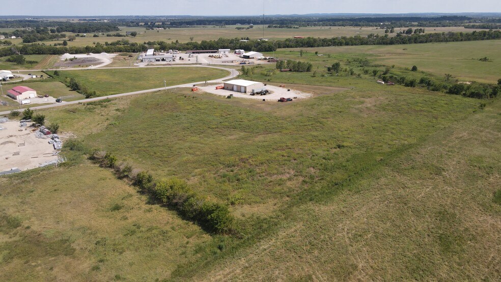 More Photos Of 6082 S Industrial Dr, Chelsea Manufacturing For Sale