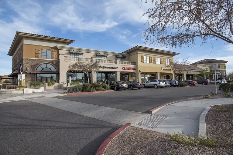 More Photos Of 4991 S Alma School Rd, Chandler General Retail For Lease