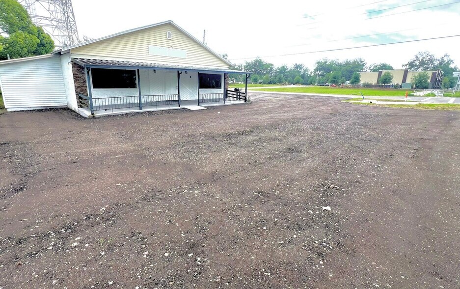 Primary Photo Of 4822 Gall Blvd, Zephyrhills Freestanding For Lease