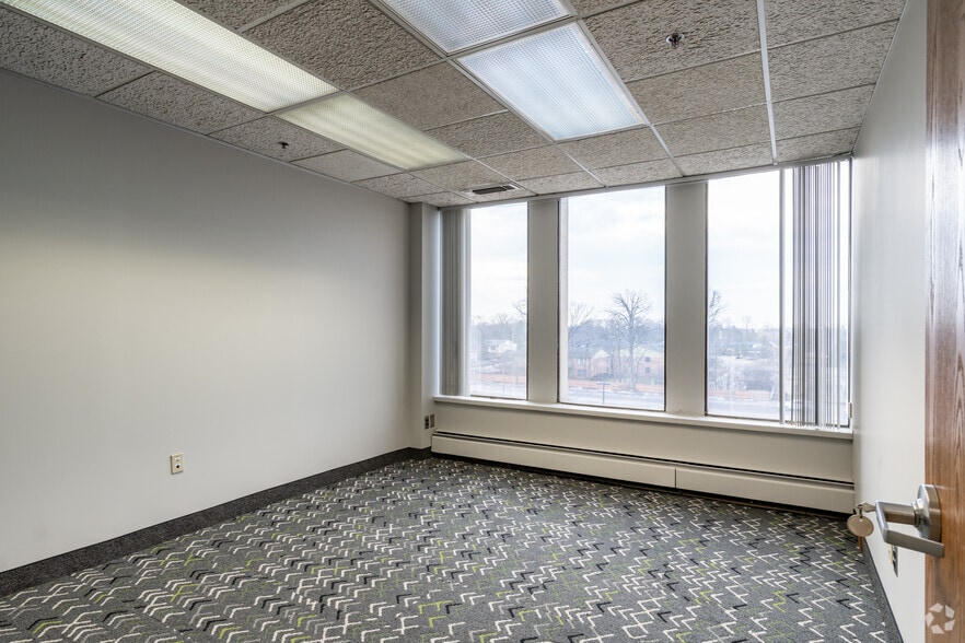 Photo of 4th Floor Ste 480