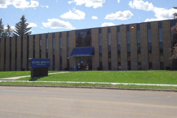 More Photos Of 2950 Bremner Ave, Red Deer Office For Sale