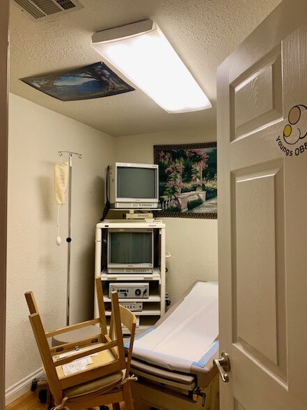 More Photos Of 3724 Lone Tree Way, Antioch Medical For Sale