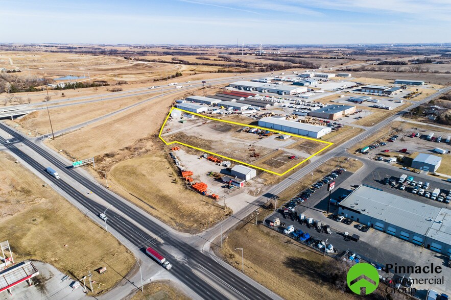 More Photos Of 5700 Arbor Rd, Lincoln Service For Sale