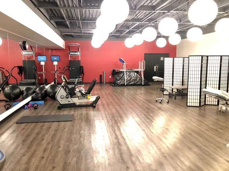 More Photos Of 99 Inverness Dr E, Englewood Office For Sale