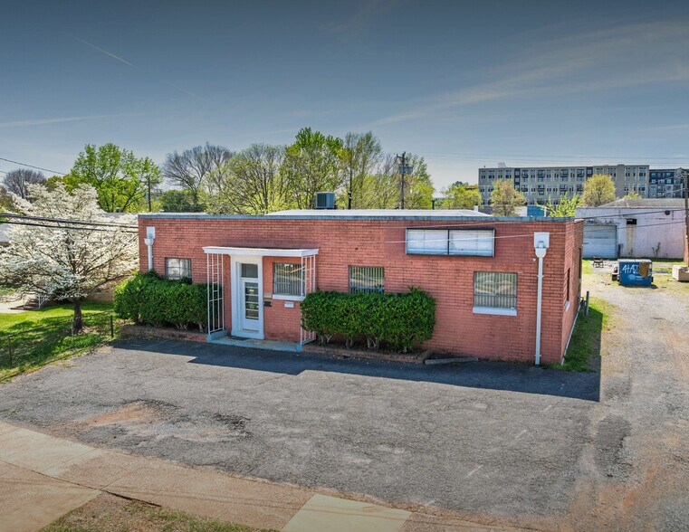 Primary Photo Of 212 Greystone Rd, Charlotte Daycare Center For Lease