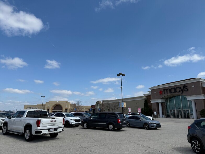 More Photos Of 5043 Tuttle Crossing Blvd, Dublin General Retail For Lease