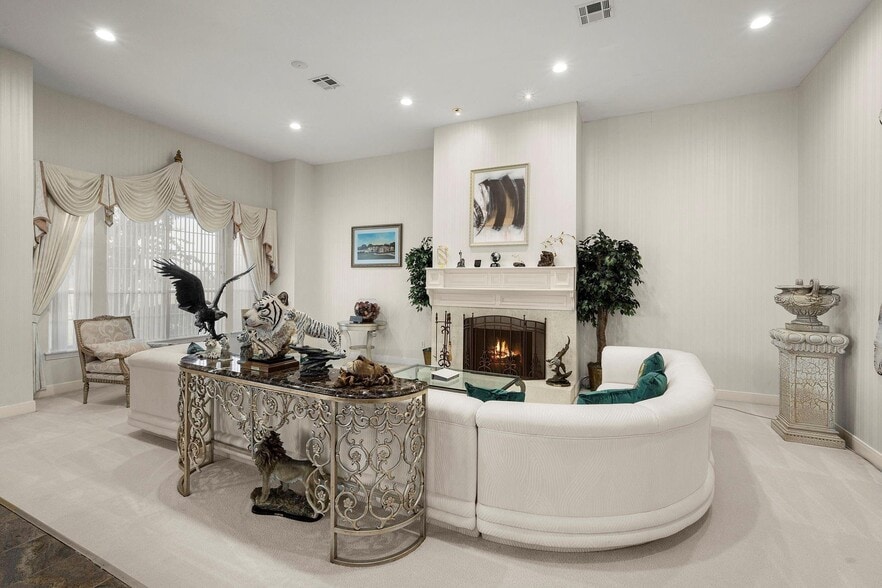 More Photos Of 19525 Doerre Rd, Spring Lodge Meeting Hall For Sale