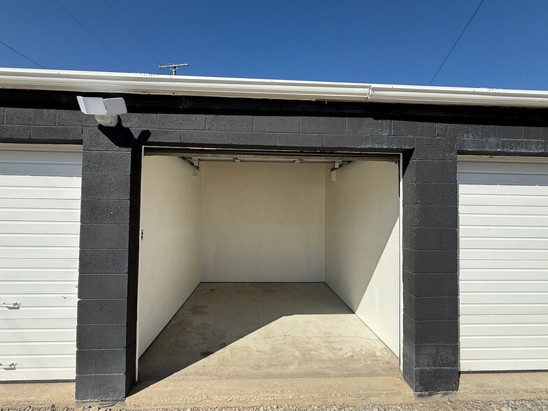 More Photos Of 163 S Main St, Smithfield Self Storage For Sale