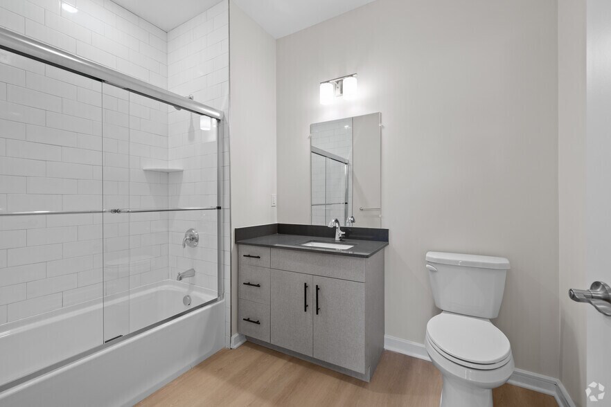 More Photos Of 441-447 Washington Ave, North Haven Apartments For Lease