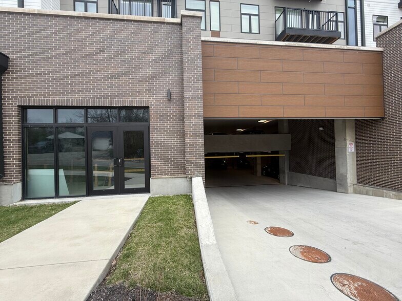 More Photos Of 421 E 19th St, Bloomington Multifamily For Sale