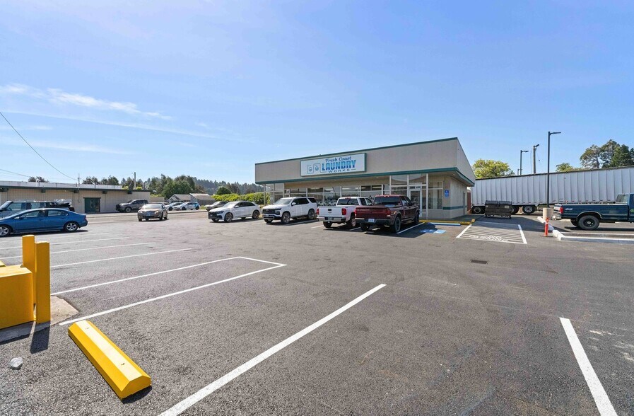 More Photos Of ,  General Retail For Sale