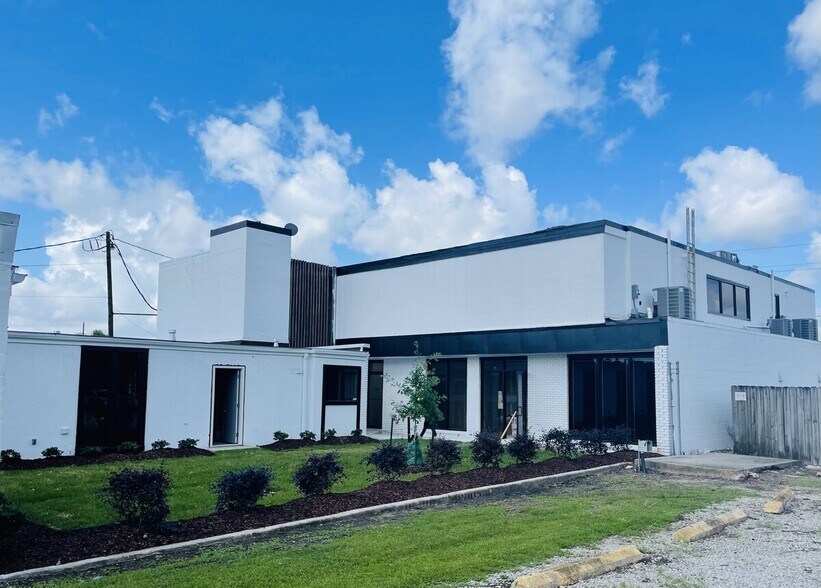 More Photos Of 3505 Behrman Pl, New Orleans Medical For Lease