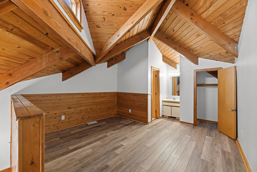 More Photos Of 1711 Bobby Lee Trl, Kill Devil Hills Apartments For Sale