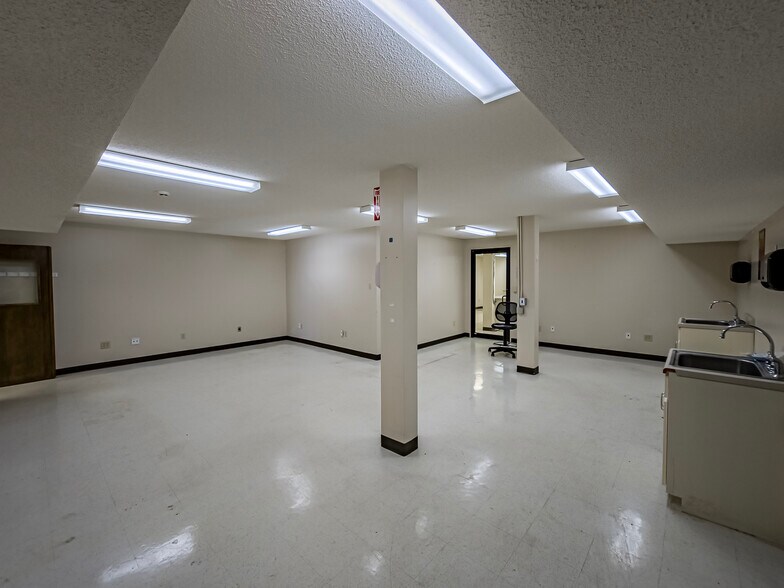 More Photos Of 2773 Marshall Dr, Tifton Warehouse For Sale