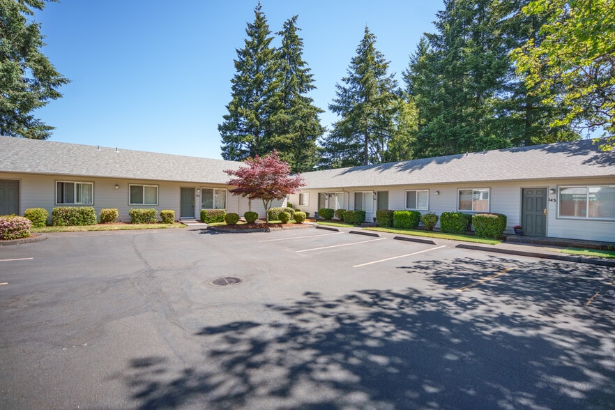 More Photos Of 133-143 Friendship Ave SE, Salem Apartments For Sale