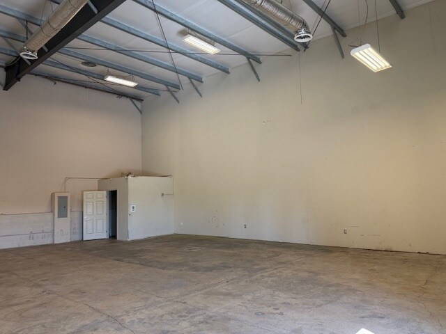 More Photos Of 90 Rock Creek Rd, Copperopolis Warehouse For Sale