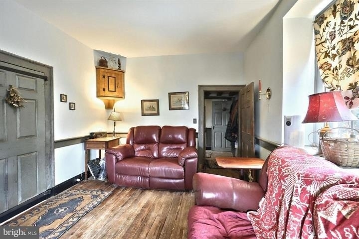 More Photos Of 4415 W Market St, York Specialty For Sale