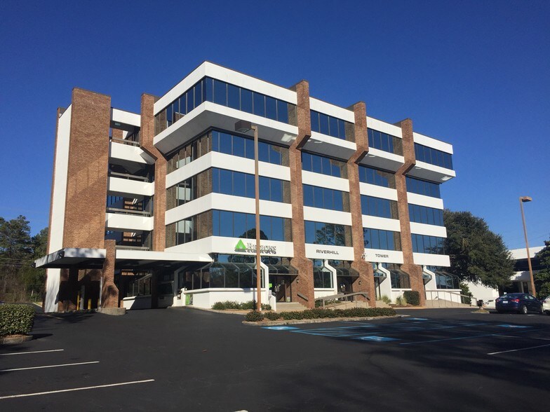 More Photos Of 1675 Lakeland Dr, Jackson Office For Lease