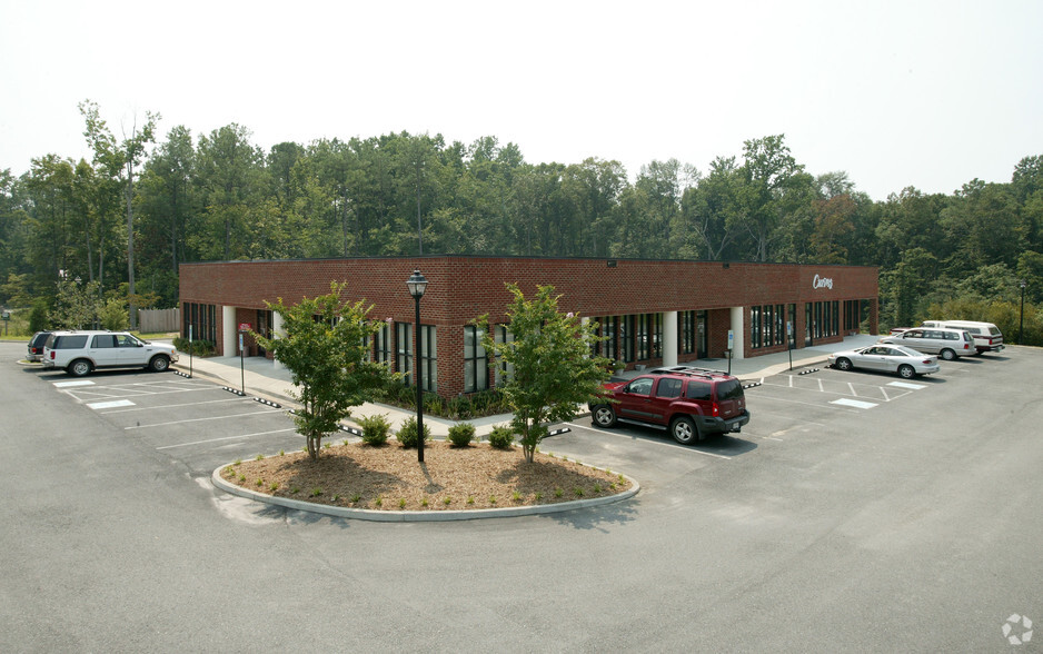 Primary Photo Of 3991 E Williamsburg Rd, Sandston Office For Lease