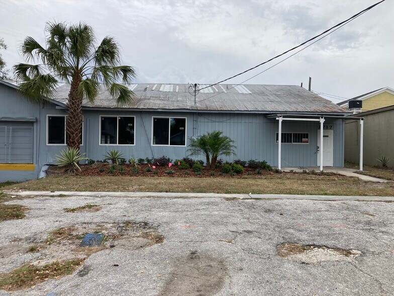 More Photos Of 1717 W Arch St, Tampa Warehouse For Lease