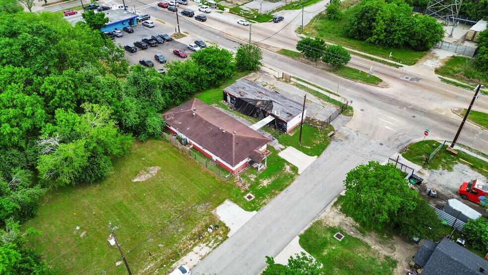 More Photos Of 3725 Reed Rd, Houston Specialty For Sale