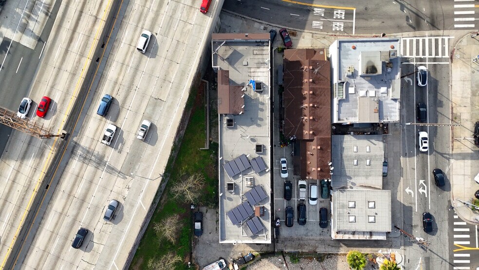 More Photos Of 1211 W 11th St, Los Angeles Apartments For Sale