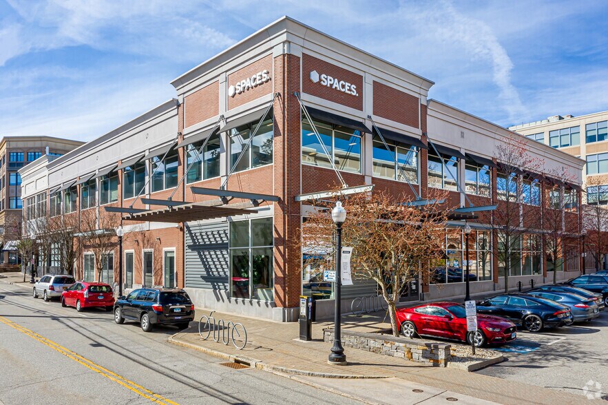 More Photos Of 71 Raymond Rd, West Hartford Coworking Space