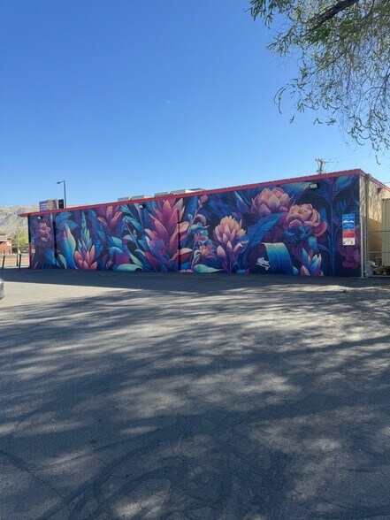 More Photos Of 973 W North Temple, Salt Lake City Freestanding For Lease